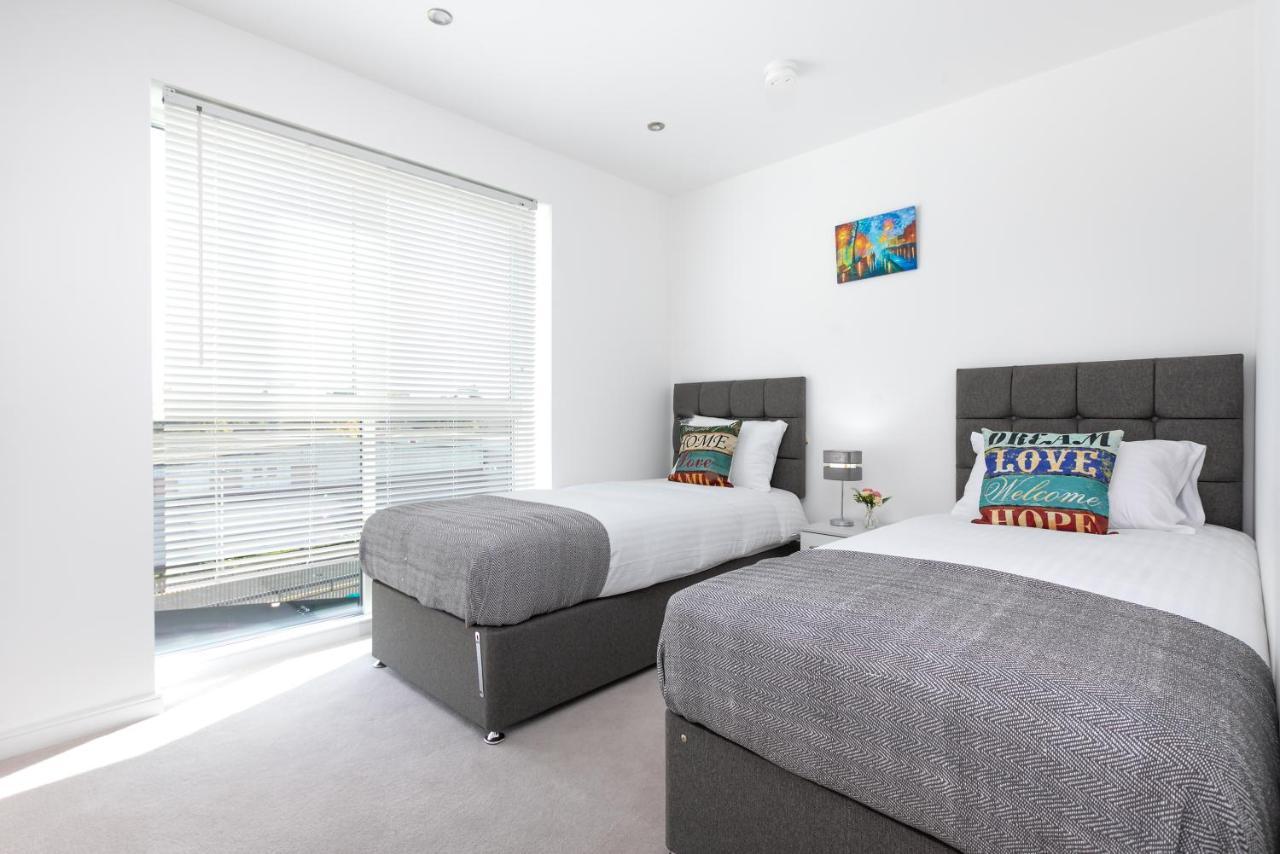 Skyvillion - Olympic View London Stratford Apartment Eksteriør billede